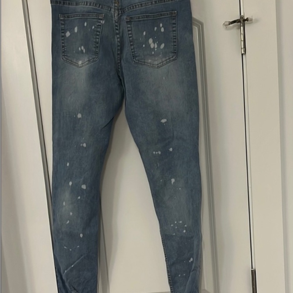 Men's Distressed Skinny Jeans in Classic Blue - Picture 7 of 9
